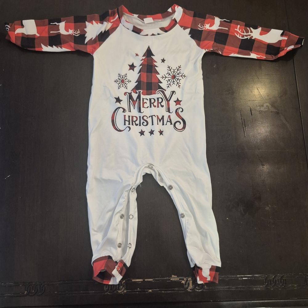Festive Christmas Tree Kids Footie - Red and White